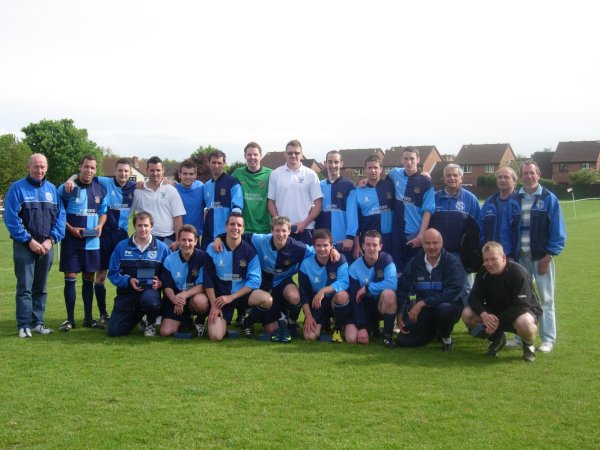 Kings Stanley, Surridge Gloucestershire County Football League Runners-Up 2009/09